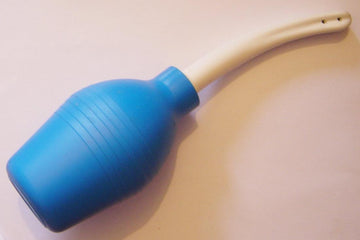 Douching Dilemma: Unraveling the Risks for Vaginal Health